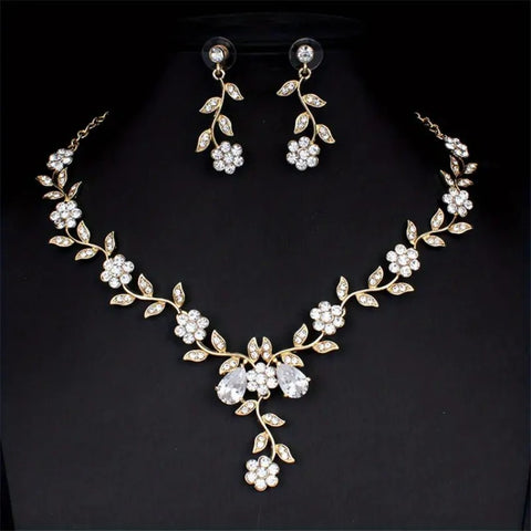 3Pcs GOLD Jewelry Set Floral Rhinestone (Earrings & Necklace) JS-043