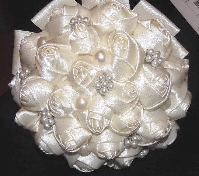 10pcs Satin Rose Brooch Bouquet PACK 020 Bouquets by Nicole