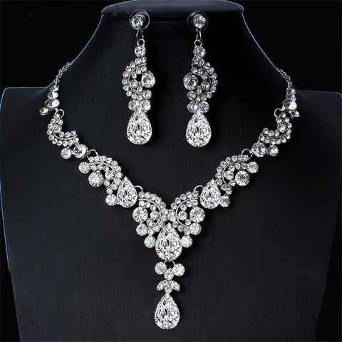 3 Pcs SILVER Jewelry Set Chandelier Circle Pearls & Rhinestone (Earrings & Necklace) JS-034