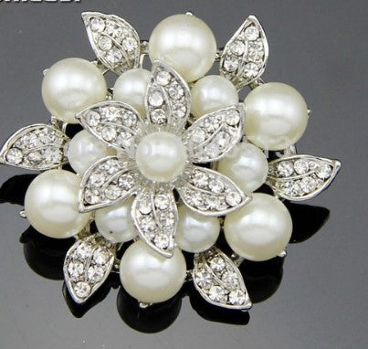 Brooch Pearl and Gold Pendant Pin Rhinestone Crystal BR-970