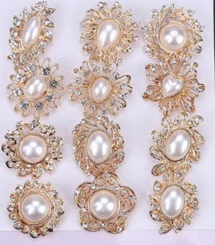 12 Pcs of Pearl Gold Flower Brooch BR-044