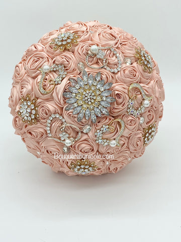 PEACHY Deluxe Roses Brooch Bouquet or DIY KIT