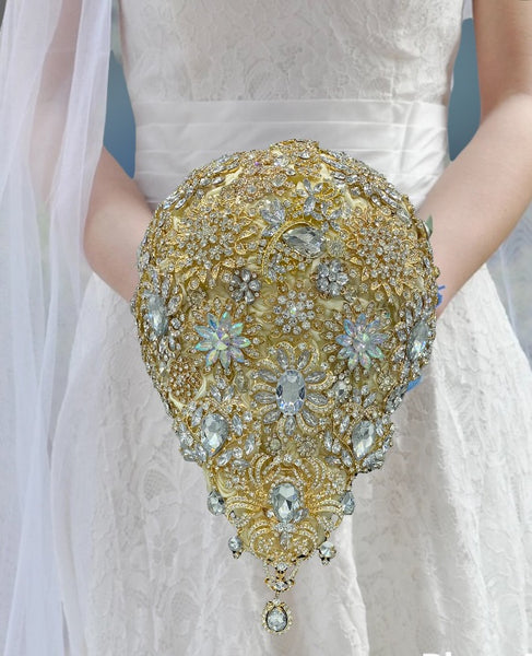 MELE ~ Luxury Cascading Waterfall Brooch Bouquet Bouquets by Nicole MELE ~ Luxury Cascading Waterfall Brooch Bouquet Bouquets by Nicole